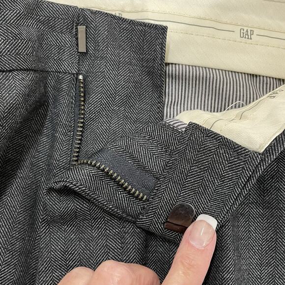 Gap SLIM FIT WOOL BLEND TROUSER PANTS Men’s Size 30x32 Gray Herringbone NEW - Picture 6 of 12